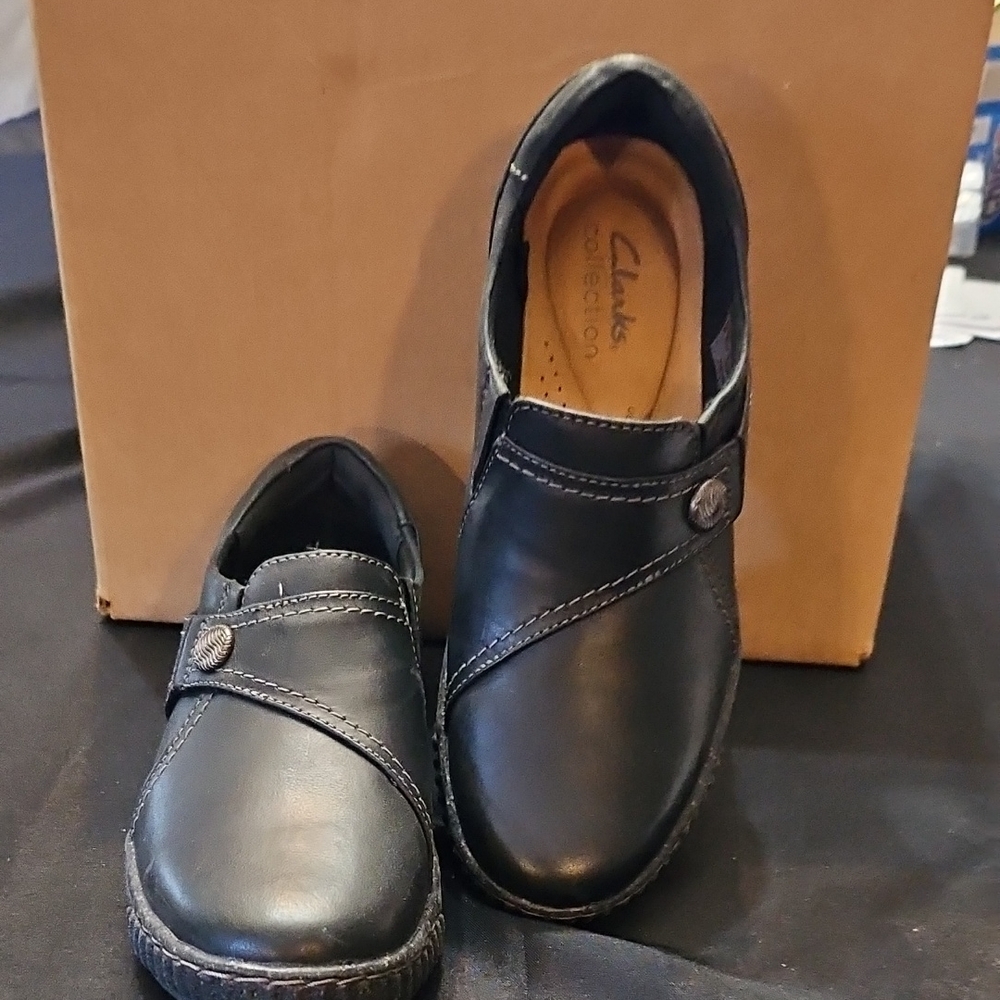 Clarks Black Dress Shoes Slip-On Comfort